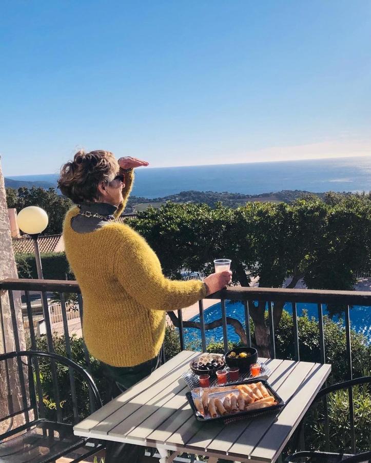 Studio Pool House Vue Mer Panoramique Amazing Sea View Wifi Linge Linen Inclut Aircondition La Croix-Valmer Exterior foto