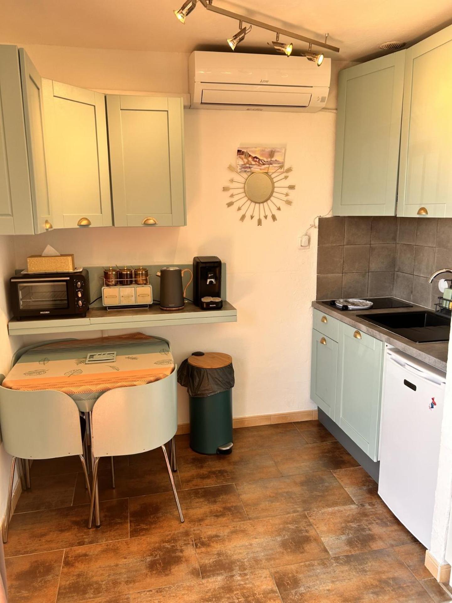Studio Pool House Vue Mer Panoramique Amazing Sea View Wifi Linge Linen Inclut Aircondition La Croix-Valmer Exterior foto